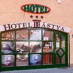 Bástya 3*