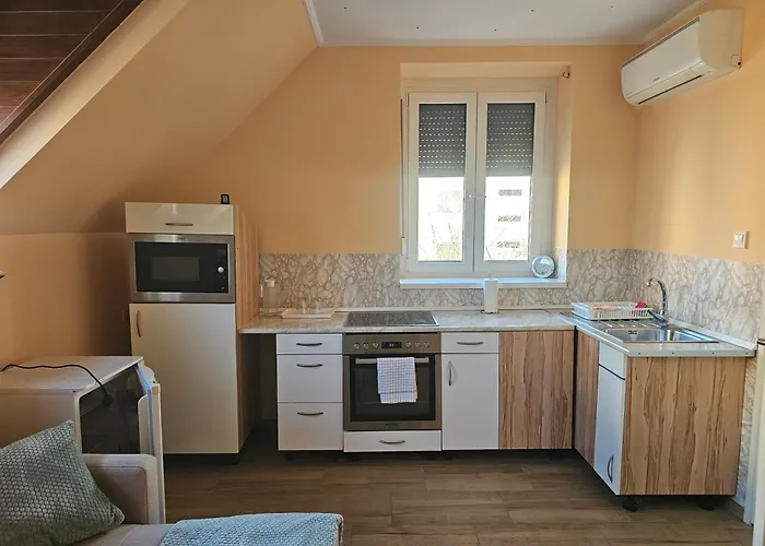 Bastya Hotel 3*